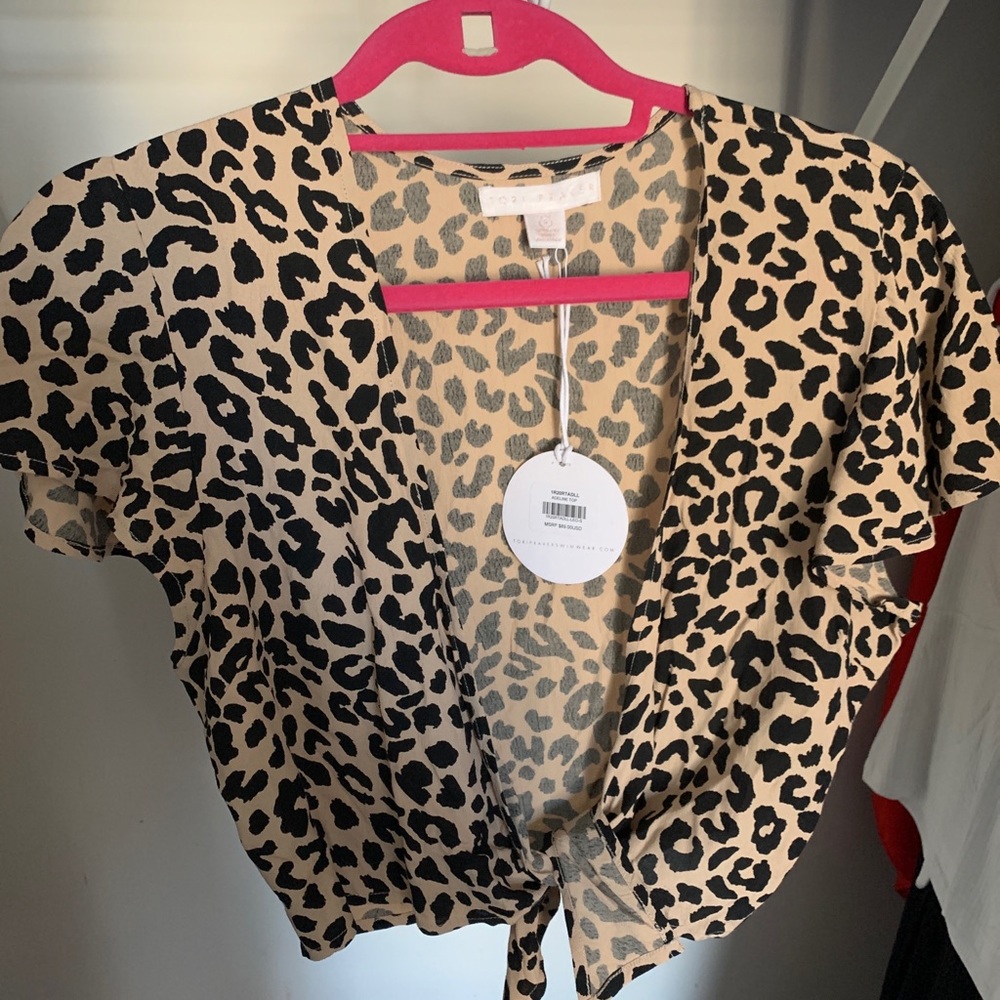 Top top- set with skirt!